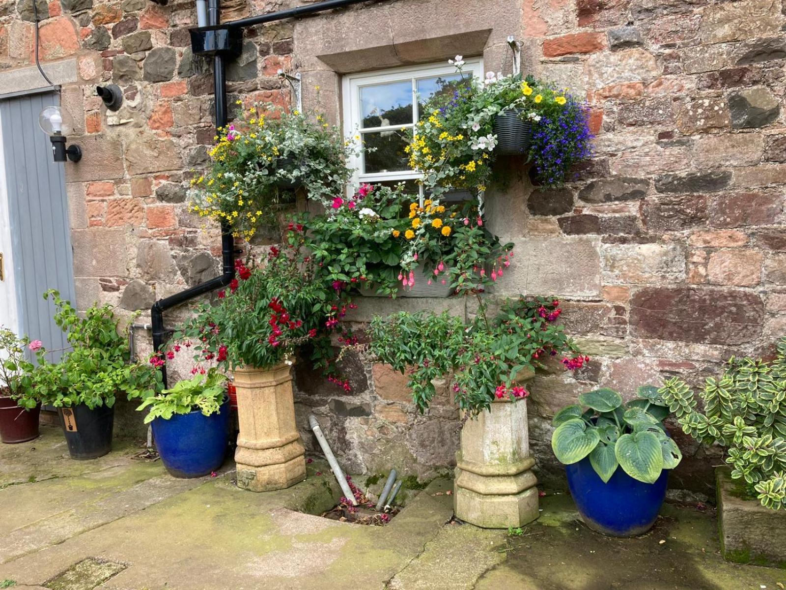 The Law House Apartment Coldingham Exterior photo